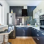 Luxury With Private Heated Pool Апартаменты Шибеник