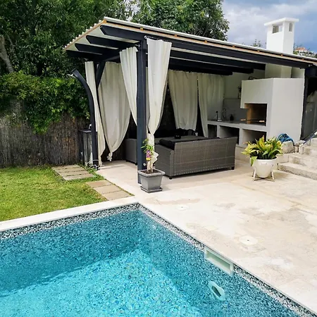 דירה Luxury With Private Heated Pool *