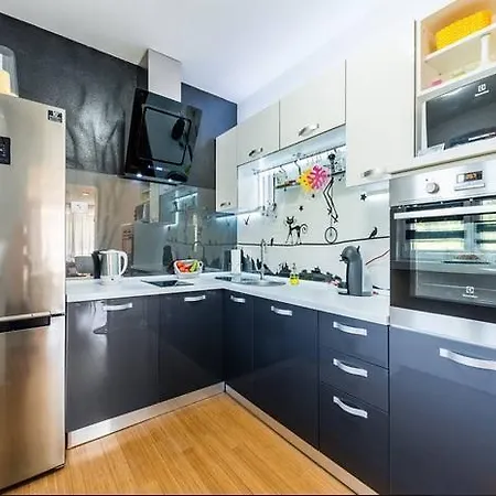 Lägenhet Luxury With Private Heated Pool