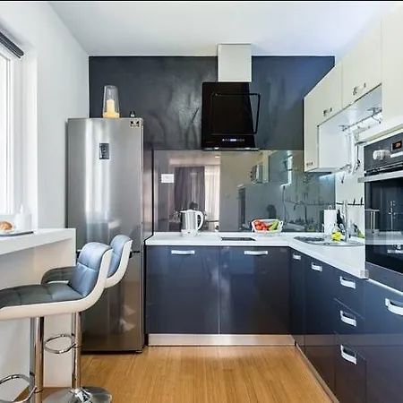 Luxury Apartment With Private Heated Pool Apartment Sibenik