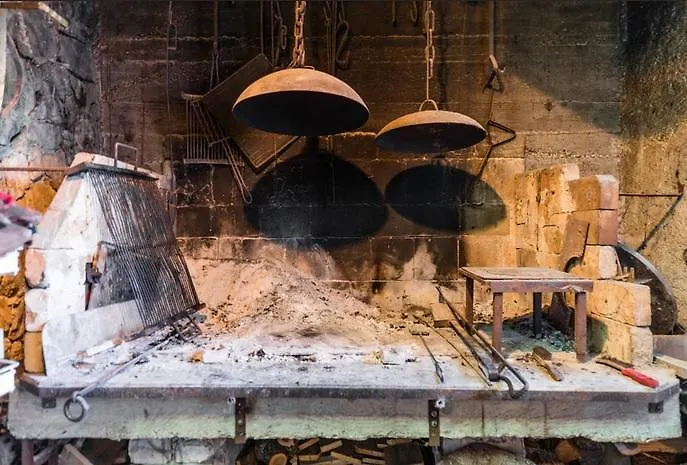 Luxury With Private Heated Pool דירה