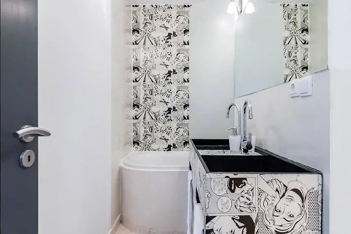 Luxury With Private Heated Pool שיבניק